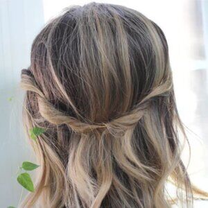 Plain Everyday Goddess Crown by Avigail Adam